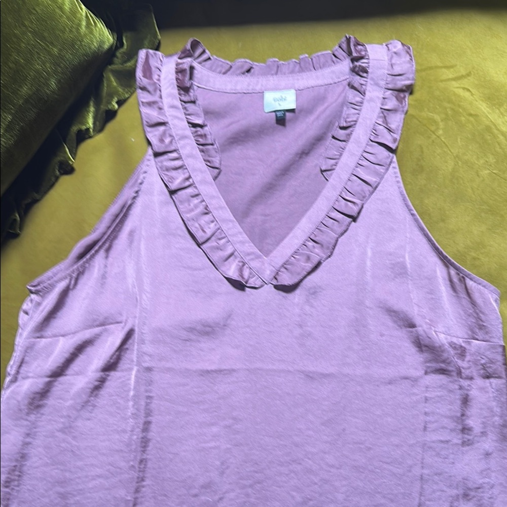 Cabi Purple Ruffled Sleeveless Tank Top
